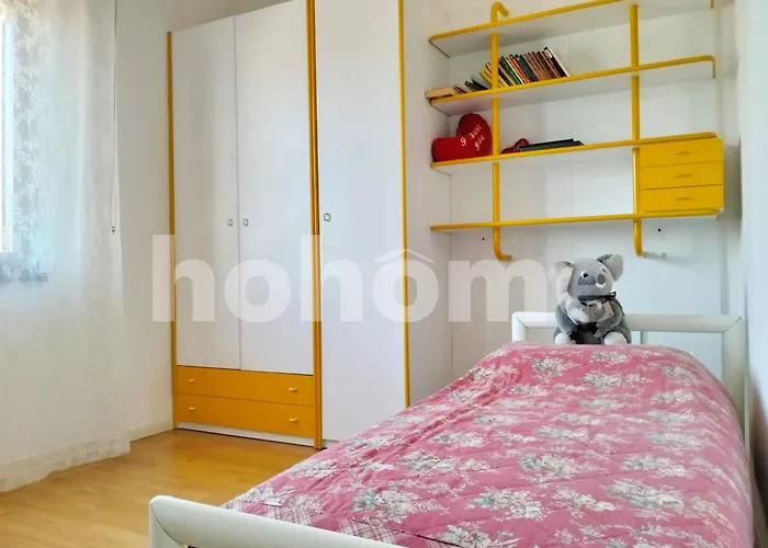 アパート Roma トルトレート